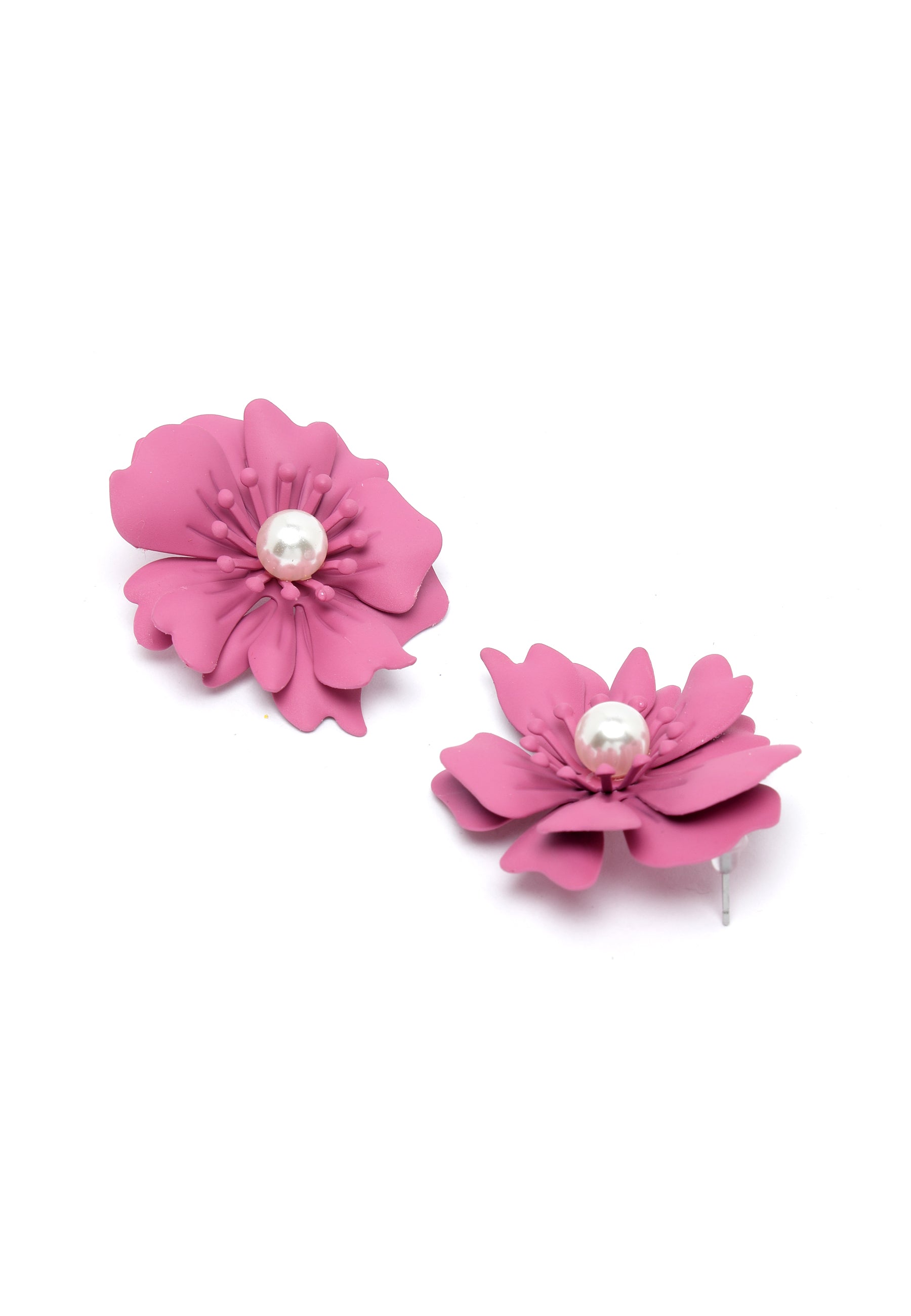 Pendientes de perlas florales en rosa oscuro