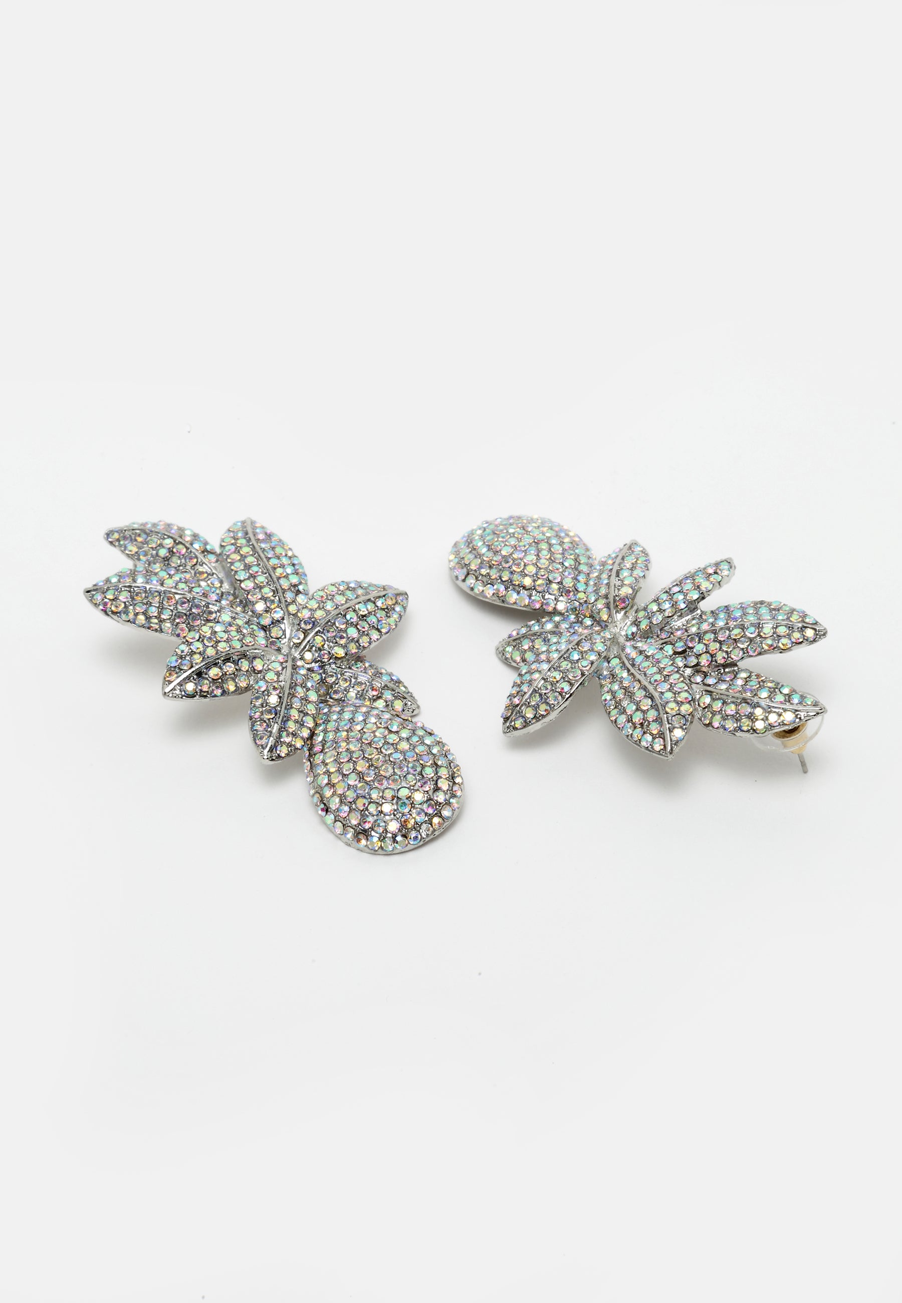 Boucles d'oreilles pendantes de luxe à feuilles cristallisées